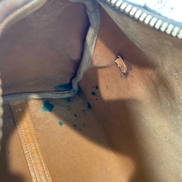 Louis Vuitton Speedy - Picture 11 of 16